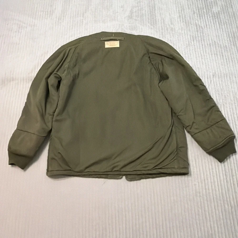 Vintage 1964 USAF Liner Jacket Men's Medium Green Wool Pile Coat Military 60s